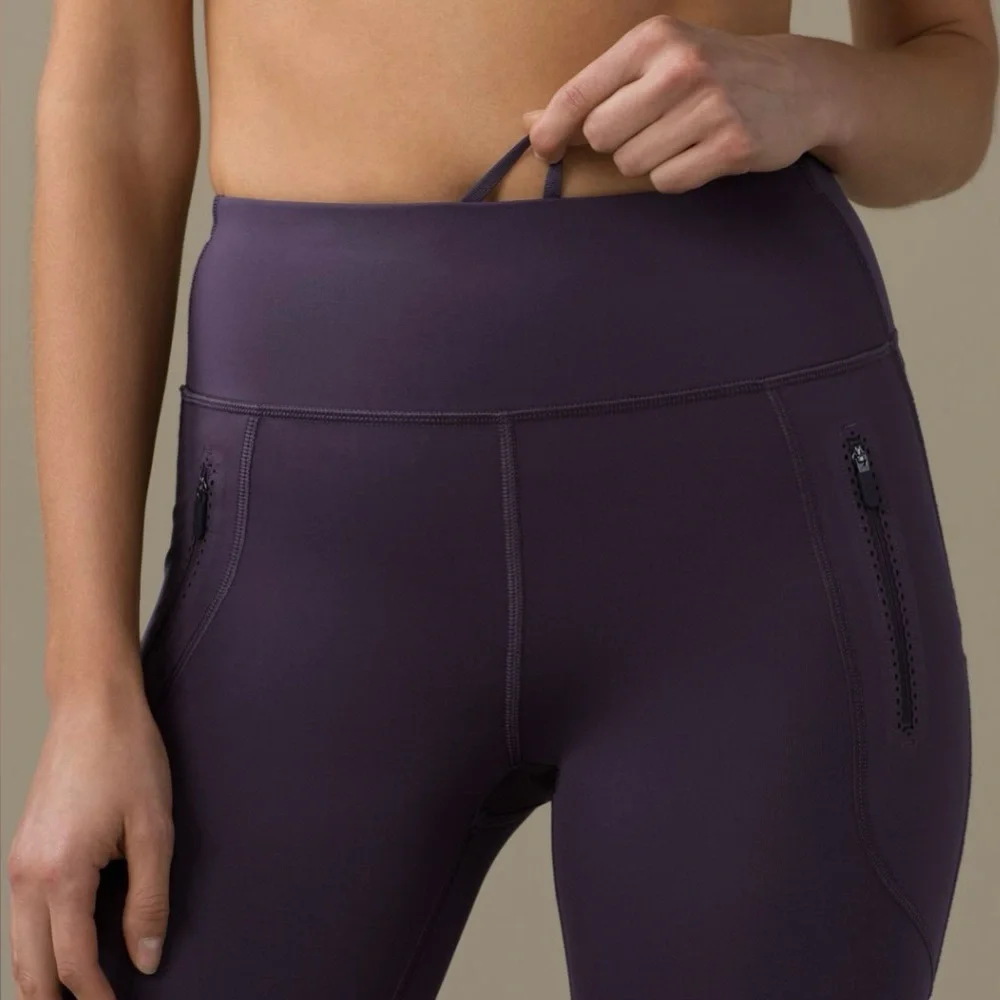 Lululemon Invigorate 7/8 Tight (25") - Picture 3 of 14